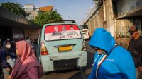 Ragam Alat Peraga Kampanye di Angkutan Umum Jelang Pemilu 1