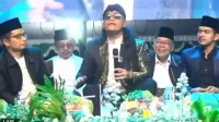 utusan-khusus-presiden-gus-miftah-hina-pedagang-es-teh-banjir-kritikan-moi